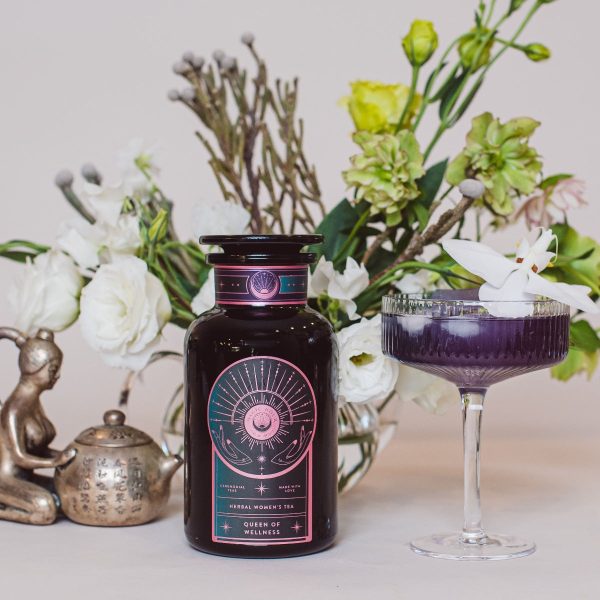 Queen of Wellness: Women s Hormone Balancing Tea for PMS, Healthy Cycles & Menopause Cheap